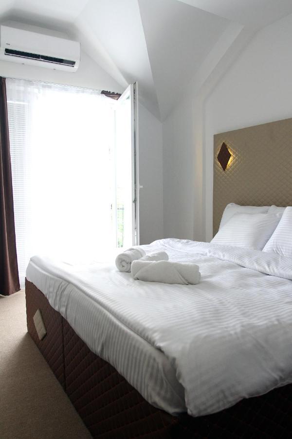 Hotel Andalus สโกเปีย ภายนอก รูปภาพ