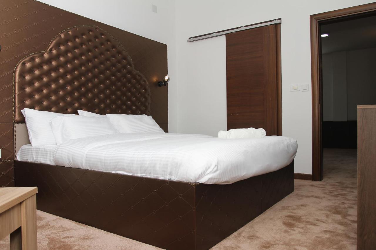 Hotel Andalus สโกเปีย ภายนอก รูปภาพ