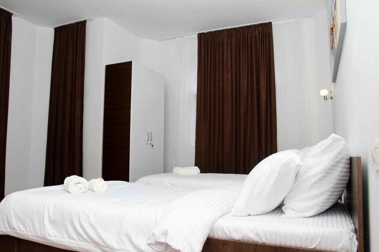 Hotel Andalus สโกเปีย ภายนอก รูปภาพ